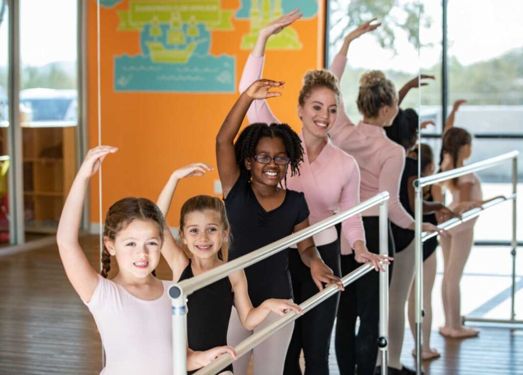 girls in a ballet class at the little gym
